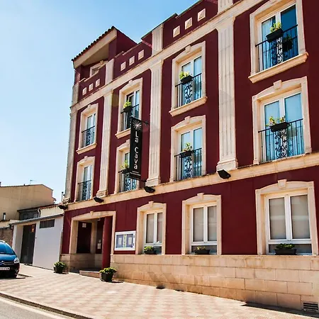 Hotel La Cava 2*