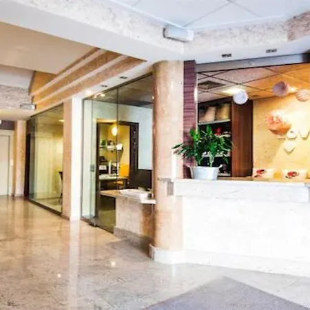 La Cava Hotel 2*